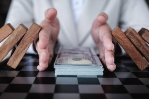 如何有效管理财务费用的扣除？这些扣除方式有哪些影响因素？