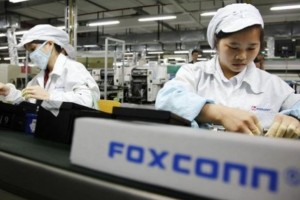 交易工厂的出金怎样进行？出金操作需要注意哪些方面？