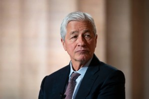 摩根大通CEO：关税动荡可能导致美国经济陷入衰退