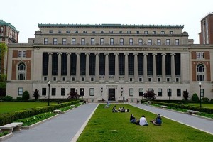 美机构提起集体诉讼 请求法院恢复被撤销签证世界
学生的合法身份